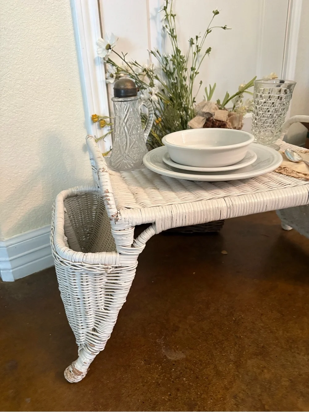 White Wicker Serving Tray Table - Home Dining